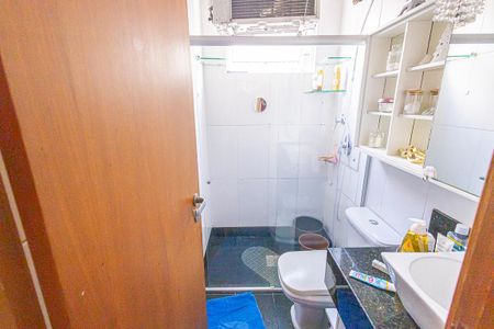 Apartamento para alugar com 71m², 2 quartos e 1 vagaBanheiro