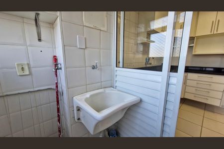 Apartamento à venda com 60m², 2 quartos e 1 vaga
