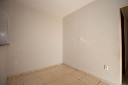 Casa para alugar com 40m², 2 quartos e 1 vagaSala