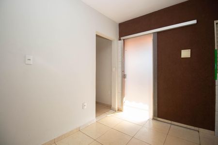Sala de casa para alugar com 2 quartos, 40m² em Sobradinho 2, Brasília