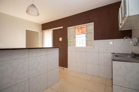 Casa para alugar com 40m², 2 quartos e 1 vagaCozinha