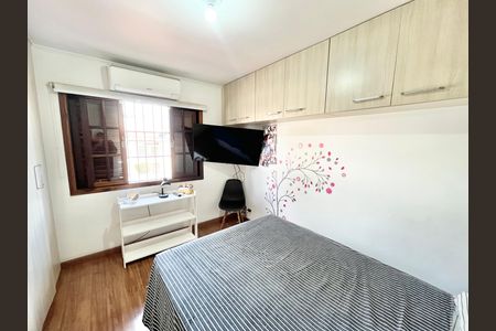 Casa à venda com 134m², 3 quartos e 2 vagas Casa à venda com 134m², 3 quartos e 2 vagasQuarto 1