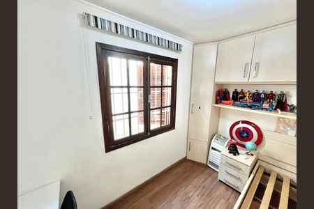 Casa à venda com 134m², 3 quartos e 2 vagas Casa à venda com 134m², 3 quartos e 2 vagasQuarto 2