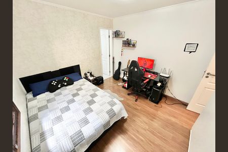 Casa à venda com 134m², 3 quartos e 2 vagas Casa à venda com 134m², 3 quartos e 2 vagasQuarto 3 - Suíte