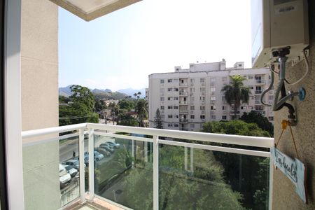 Apartamento para alugar com 37m², 1 quarto e 1 vagaVaranda