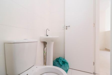Apartamento à venda com 33m², 2 quartos e sem vagaBanheiro