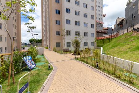 Apartamento à venda com 33m², 2 quartos e sem vagaÁrea externa