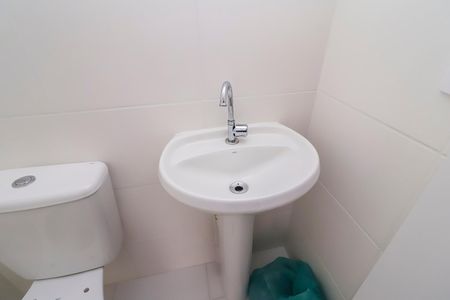 Apartamento à venda com 33m², 2 quartos e sem vagaBanheiro