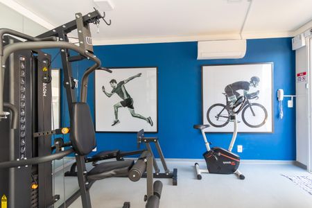 Apartamento à venda com 33m², 2 quartos e sem vagaÁrea comum - Academia