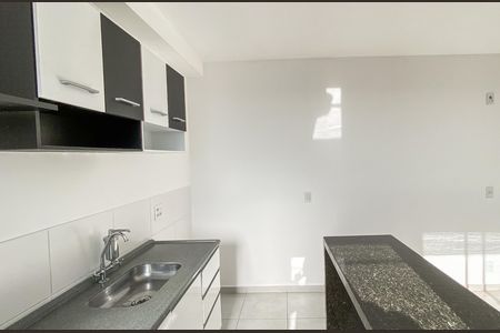 Apartamento à venda com 42m², 2 quartos e 1 vagaCozinha 