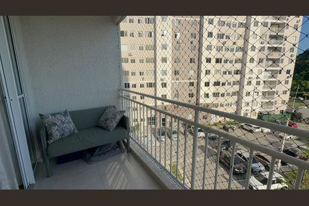 Apartamento à venda com 60m², 3 quartos e 1 vagaVaranda