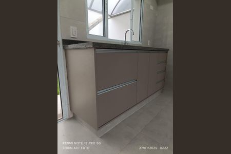 Casa de condomínio para alugar com 95m², 3 quartos e 2 vagas