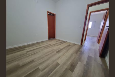 Casa de condomínio para alugar com 95m², 3 quartos e 2 vagas