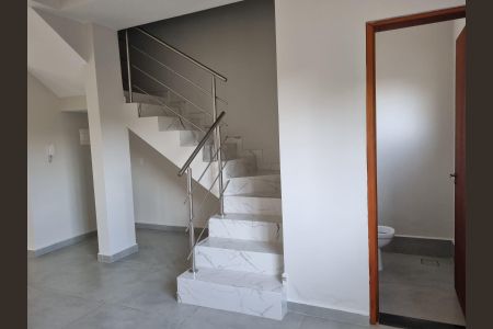 Casa de Condomínio para alugar com 3 quartos, 95m² em Parque dos Pomares, Campinas