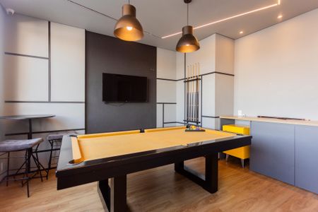 Apartamento para alugar com 48m², 2 quartos e sem vagaSport Bar