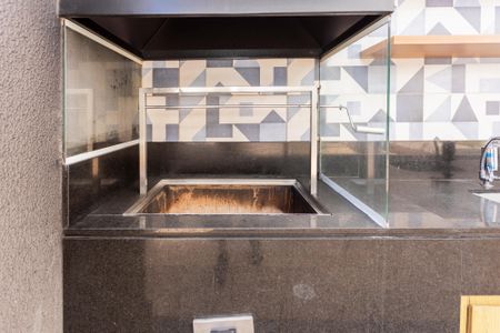 Apartamento para alugar com 48m², 2 quartos e sem vagaÁrea comum - Churrasqueira