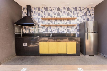 Apartamento para alugar com 48m², 2 quartos e sem vagaÁrea comum - Churrasqueira