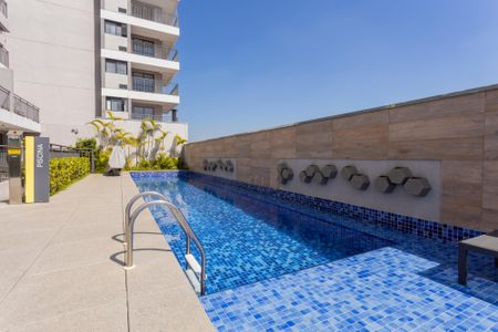 Apartamento para alugar com 48m², 2 quartos e sem vagaÁrea comum - Piscina