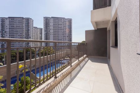 Apartamento para alugar com 48m², 2 quartos e sem vagaSacada