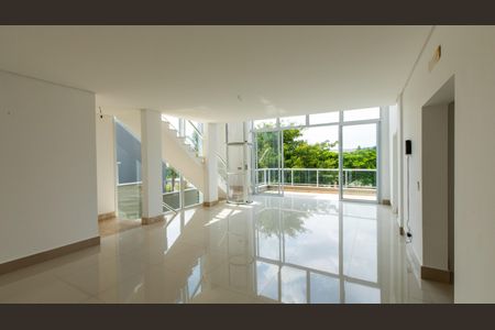 Sala de casa à venda com 4 quartos, 430m² em Alphaville, Santana de Parnaíba
