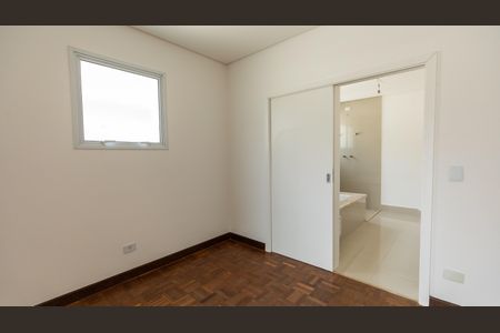 Quarto de casa à venda com 4 quartos, 430m² em Alphaville, Santana de Parnaíba