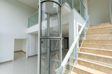 Sala de casa à venda com 4 quartos, 430m² em Alphaville, Santana de Parnaíba