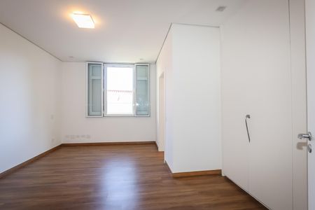 Casa para alugar com 700m², 4 quartos e 5 vagasSuite 3