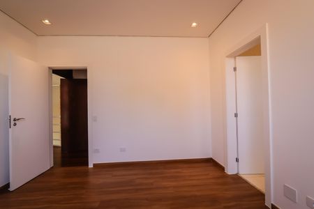 Casa para alugar com 700m², 4 quartos e 5 vagasSuite 2