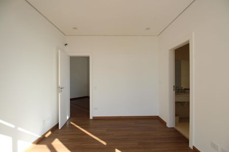 Casa para alugar com 700m², 6 quartos e 5 vagasSuíte 3