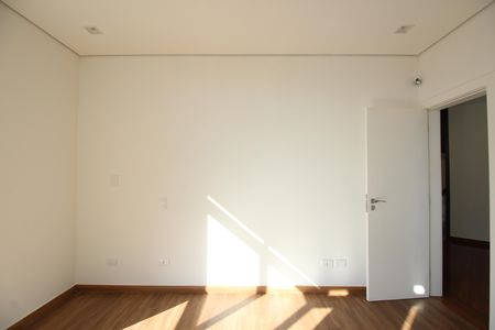 Casa para alugar com 700m², 6 quartos e 5 vagasSuíte 3