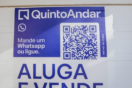 Casa para alugar com 700m², 4 quartos e 5 vagasQR Code