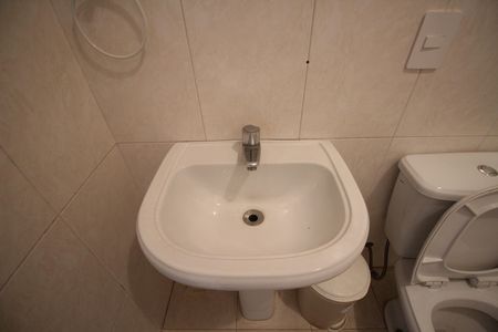Casa para alugar com 700m², 6 quartos e 5 vagasBanheiro de serviço