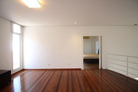 Casa para alugar com 700m², 6 quartos e 5 vagasSala 3