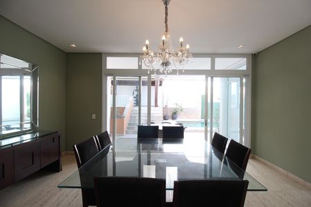 Casa para alugar com 700m², 6 quartos e 5 vagasSala de Jantar