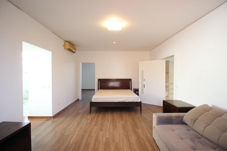 Casa para alugar com 700m², 6 quartos e 5 vagasSuíte Master