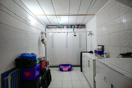 Casa de condomínio à venda com 128m², 2 quartos e 2 vagasÁrea de Serviço 