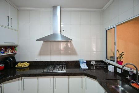 Casa de condomínio à venda com 128m², 2 quartos e 2 vagasCozinha