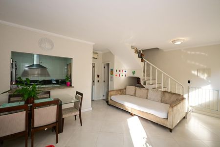 Sala de casa de condomínio à venda com 2 quartos, 128m² em Jardim Ampliacao, São Paulo