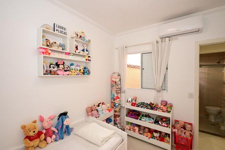 Casa de condomínio à venda com 128m², 2 quartos e 2 vagasQuarto
