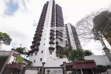 Apartamento para alugar com 120m², 3 quartos e 4 vagasFachada
