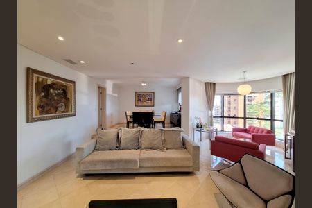 Apartamento para alugar com 120m², 3 quartos e 4 vagasSala