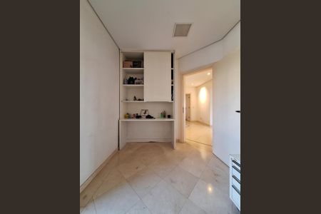 Apartamento para alugar com 120m², 3 quartos e 4 vagasEscritório