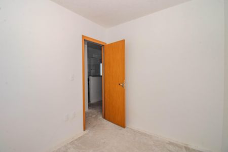 Quarto 2 de apartamento à venda com 2 quartos, 34m² em Rubem Berta, Porto Alegre
