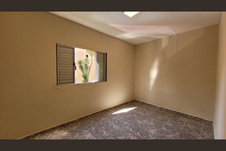 Quarto 02 de apartamento para alugar com 2 quartos, 65m² em Jardim Aracare, Itaquaquecetuba