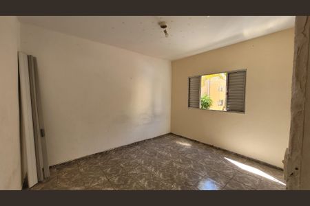 Apartamento para alugar com 65m², 2 quartos e 1 vagaQuarto 01
