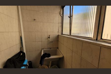 Apartamento para alugar com 65m², 2 quartos e 1 vagaÁrea de Serviço