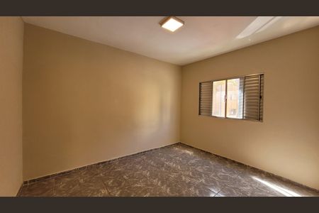 Apartamento para alugar com 65m², 2 quartos e 1 vagaQuarto 01