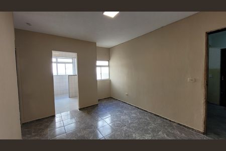 Sala de apartamento para alugar com 2 quartos, 65m² em Jardim Aracare, Itaquaquecetuba