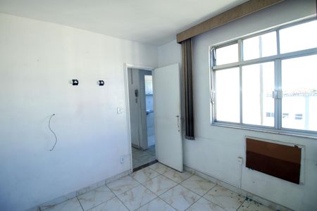 Quarto de apartamento à venda com 1 quarto, 37m² em Irajá, Rio de Janeiro
