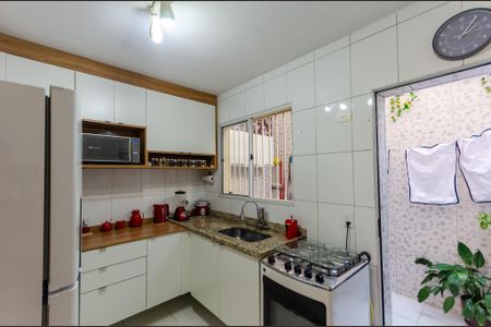 Casa de condomínio à venda com 57m², 2 quartos e 1 vagaCozinha